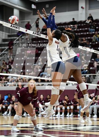 Thumbnail 1 in Sachse @ Wylie photogallery.