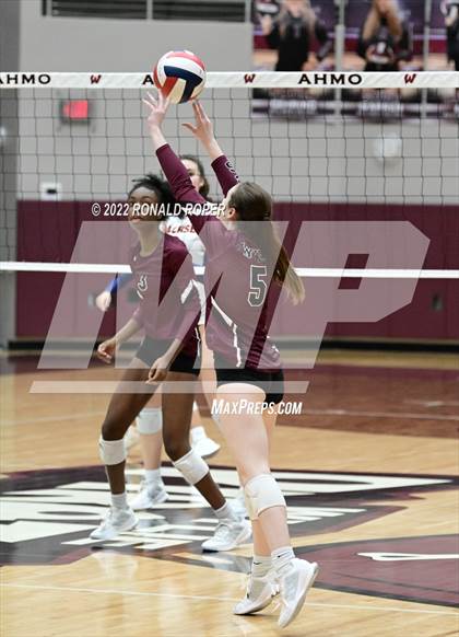 Thumbnail 3 in Sachse @ Wylie photogallery.