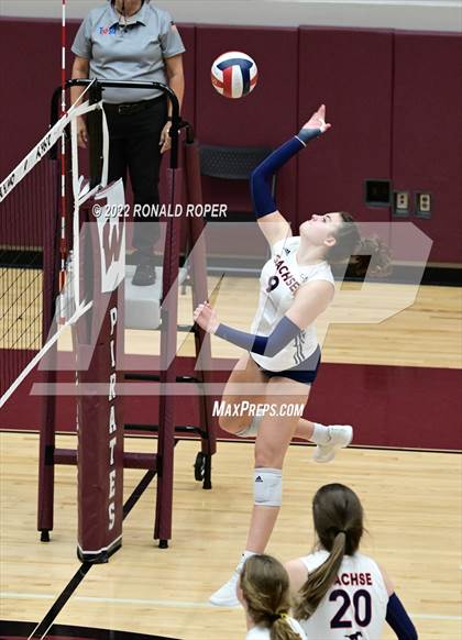 Thumbnail 3 in Sachse @ Wylie photogallery.