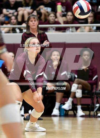 Thumbnail 3 in Sachse @ Wylie photogallery.