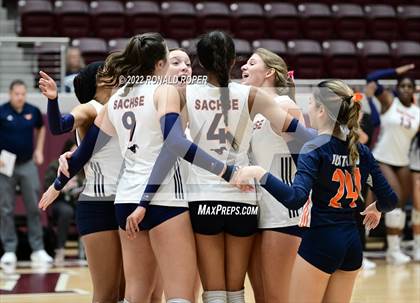Thumbnail 1 in Sachse @ Wylie photogallery.