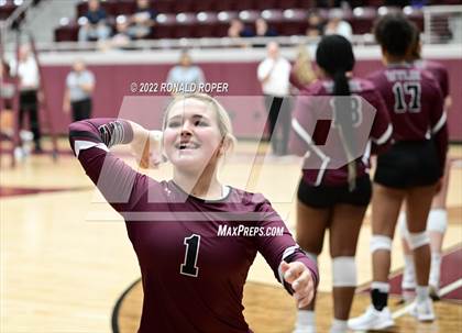 Thumbnail 3 in Sachse @ Wylie photogallery.