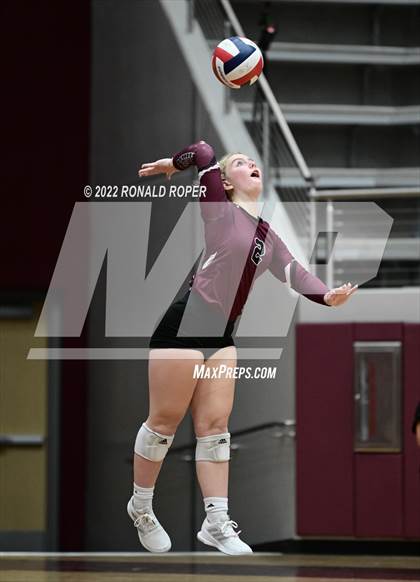 Thumbnail 1 in Sachse @ Wylie photogallery.