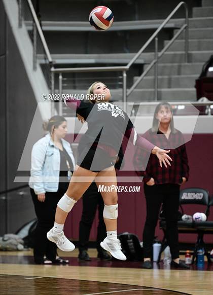 Thumbnail 3 in Sachse @ Wylie photogallery.