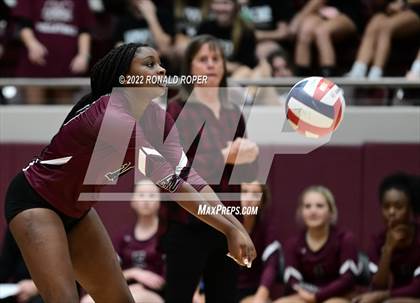 Thumbnail 3 in Sachse @ Wylie photogallery.