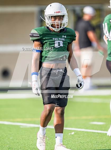 Thumbnail 3 in Kingwood Park vs. Galena Park (Scrimmage) photogallery.