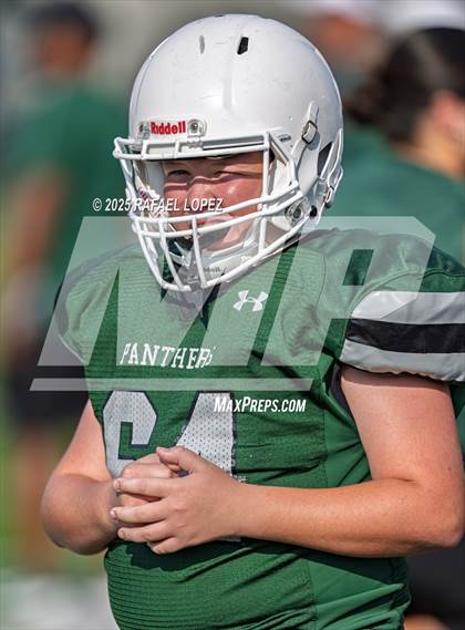 Thumbnail 2 in Kingwood Park vs. Galena Park (Scrimmage) photogallery.