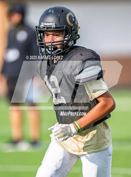 Thumbnail 2 in Kingwood Park vs. Galena Park (Scrimmage) photogallery.