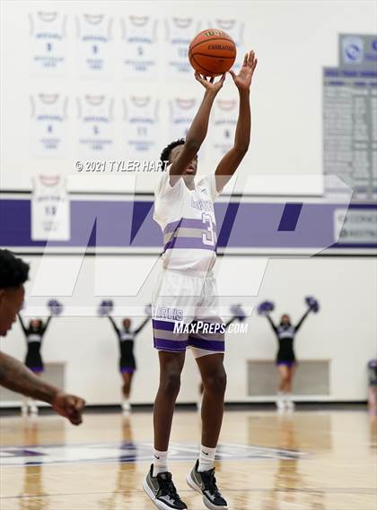 Thumbnail 3 in Lawrence Central @ Ben Davis photogallery.