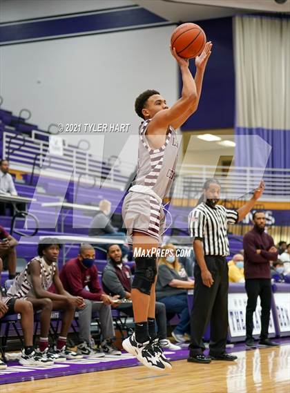 Thumbnail 3 in Lawrence Central @ Ben Davis photogallery.