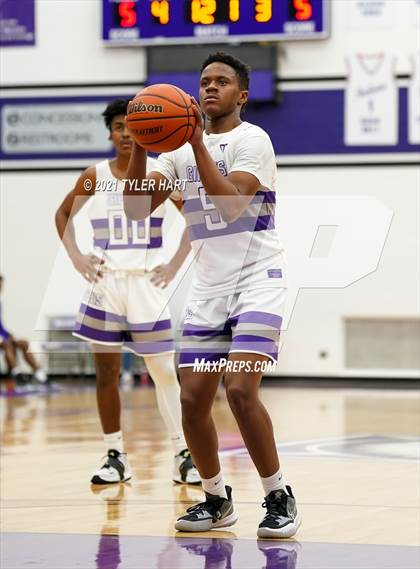 Thumbnail 1 in Lawrence Central @ Ben Davis photogallery.