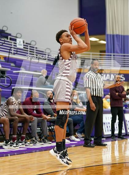 Thumbnail 2 in Lawrence Central @ Ben Davis photogallery.