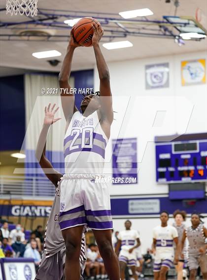 Thumbnail 3 in Lawrence Central @ Ben Davis photogallery.