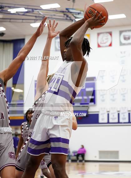 Thumbnail 1 in Lawrence Central @ Ben Davis photogallery.