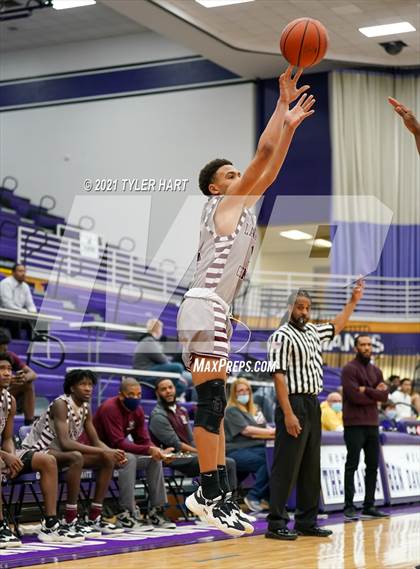 Thumbnail 1 in Lawrence Central @ Ben Davis photogallery.