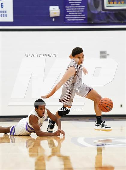 Thumbnail 2 in Lawrence Central @ Ben Davis photogallery.