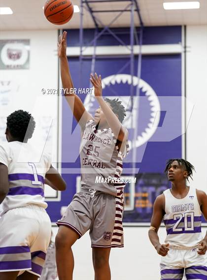 Thumbnail 2 in Lawrence Central @ Ben Davis photogallery.