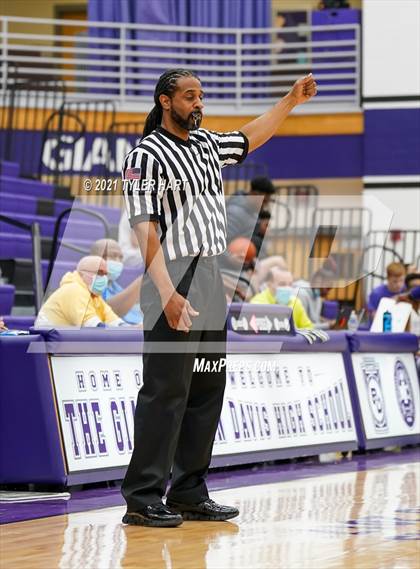 Thumbnail 2 in Lawrence Central @ Ben Davis photogallery.