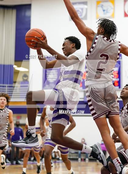 Thumbnail 2 in Lawrence Central @ Ben Davis photogallery.