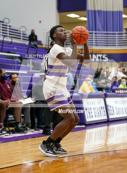 Thumbnail 3 in Lawrence Central @ Ben Davis photogallery.