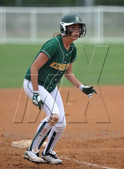 Thumbnail 1 in Edison vs. Temescal Canyon (Woodbridge Tournament) photogallery.