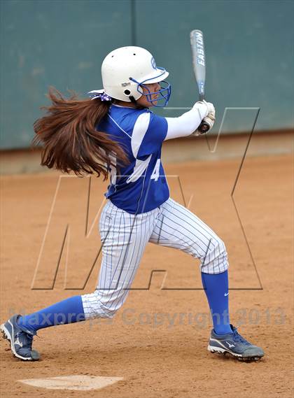 Thumbnail 3 in Edison vs. Temescal Canyon (Woodbridge Tournament) photogallery.