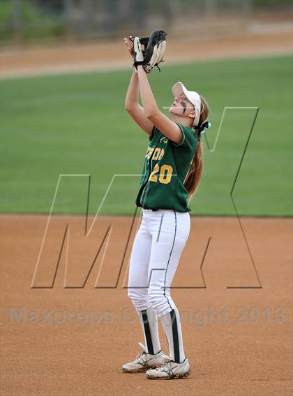 Thumbnail 1 in Edison vs. Temescal Canyon (Woodbridge Tournament) photogallery.