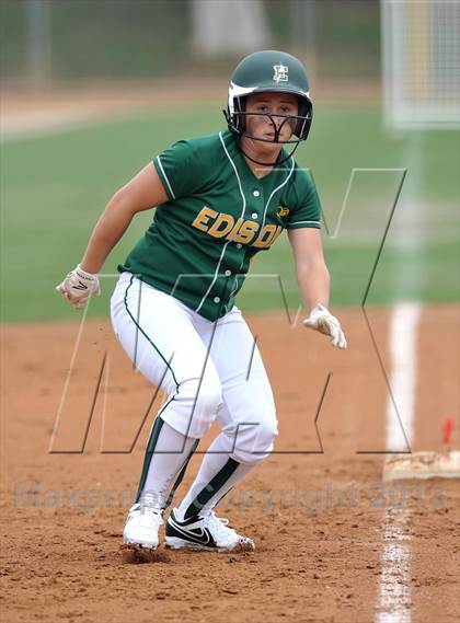 Thumbnail 2 in Edison vs. Temescal Canyon (Woodbridge Tournament) photogallery.