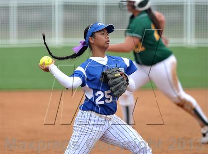 Thumbnail 1 in Edison vs. Temescal Canyon (Woodbridge Tournament) photogallery.