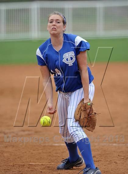 Thumbnail 1 in Edison vs. Temescal Canyon (Woodbridge Tournament) photogallery.