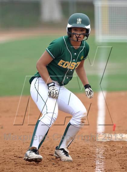 Thumbnail 3 in Edison vs. Temescal Canyon (Woodbridge Tournament) photogallery.