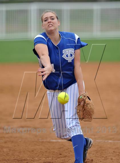Thumbnail 2 in Edison vs. Temescal Canyon (Woodbridge Tournament) photogallery.