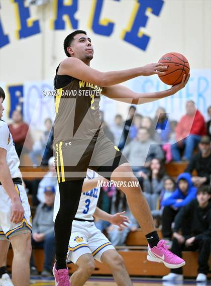 Thumbnail 1 in Williams vs. Pierce (Pierce Invitational) photogallery.