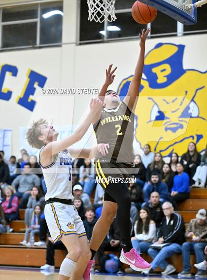 Thumbnail 2 in Williams vs. Pierce (Pierce Invitational) photogallery.