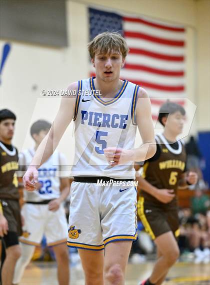 Thumbnail 2 in Williams vs. Pierce (Pierce Invitational) photogallery.