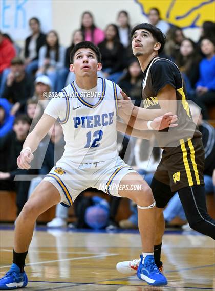 Thumbnail 1 in Williams vs. Pierce (Pierce Invitational) photogallery.