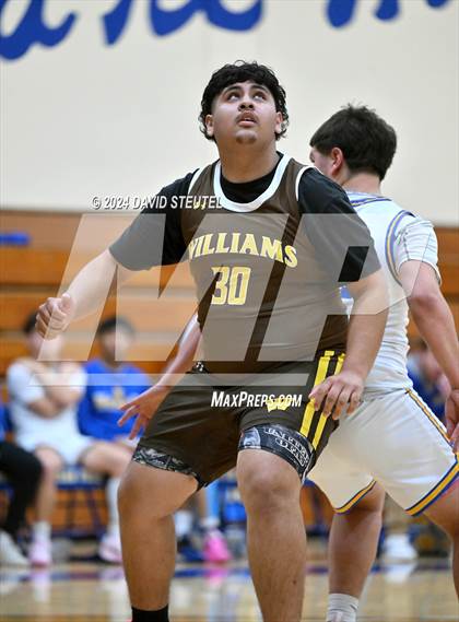 Thumbnail 1 in Williams vs. Pierce (Pierce Invitational) photogallery.