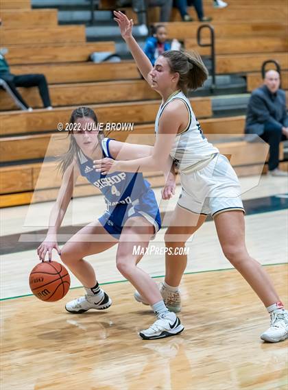 Thumbnail 2 in Indianapolis Bishop Chatard vs Cathedral (City Tournament Final) photogallery.