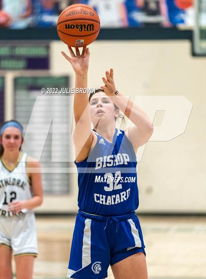 Thumbnail 3 in Indianapolis Bishop Chatard vs Cathedral (City Tournament Final) photogallery.