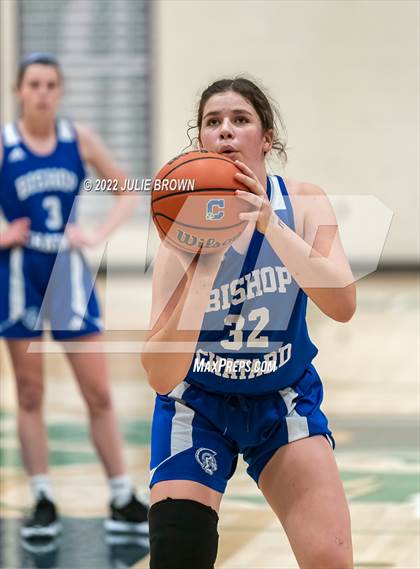Thumbnail 1 in Indianapolis Bishop Chatard vs Cathedral (City Tournament Final) photogallery.