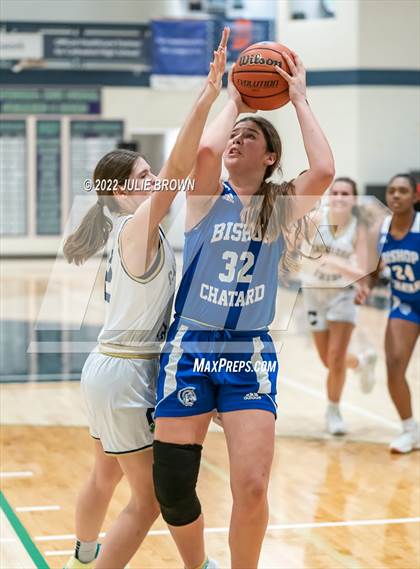 Thumbnail 3 in Indianapolis Bishop Chatard vs Cathedral (City Tournament Final) photogallery.