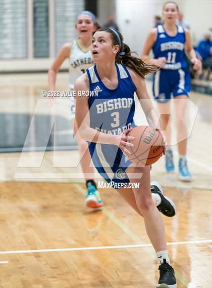 Thumbnail 3 in Indianapolis Bishop Chatard vs Cathedral (City Tournament Final) photogallery.
