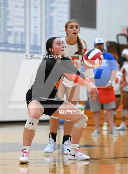 Thumbnail 1 in Beavercreek @ Miamisburg photogallery.
