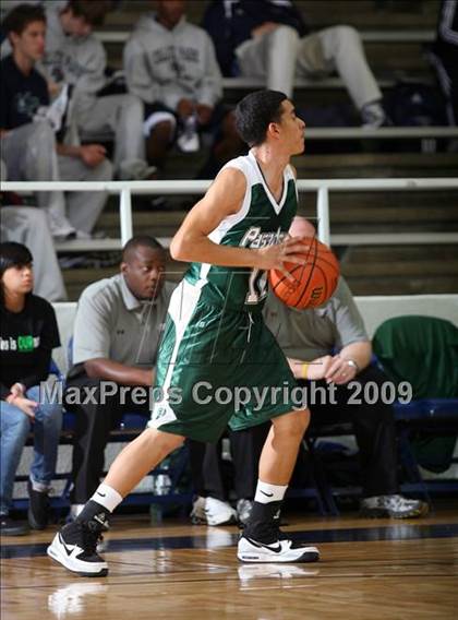 Thumbnail 3 in Pasadena vs DeKaney (McDonalds Texas Invitational) photogallery.