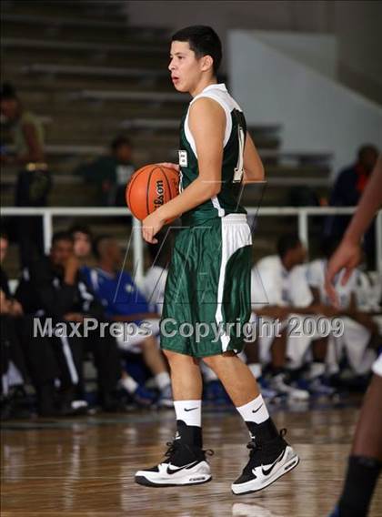 Thumbnail 3 in Pasadena vs DeKaney (McDonalds Texas Invitational) photogallery.