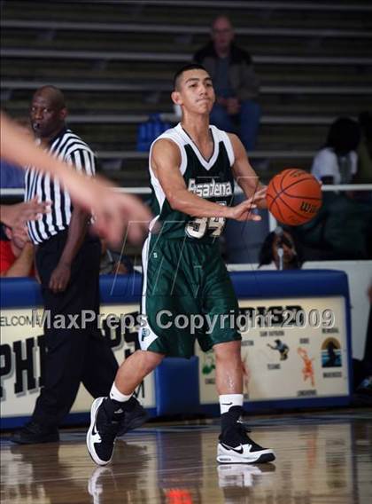 Thumbnail 3 in Pasadena vs DeKaney (McDonalds Texas Invitational) photogallery.