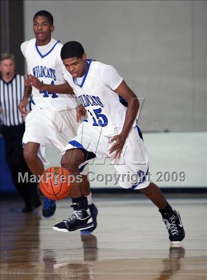 Thumbnail 1 in Pasadena vs DeKaney (McDonalds Texas Invitational) photogallery.