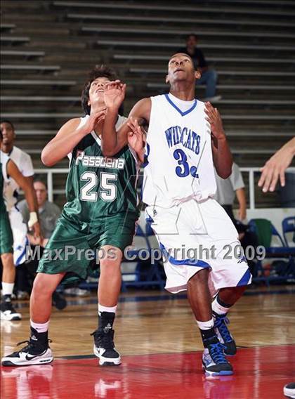 Thumbnail 1 in Pasadena vs DeKaney (McDonalds Texas Invitational) photogallery.