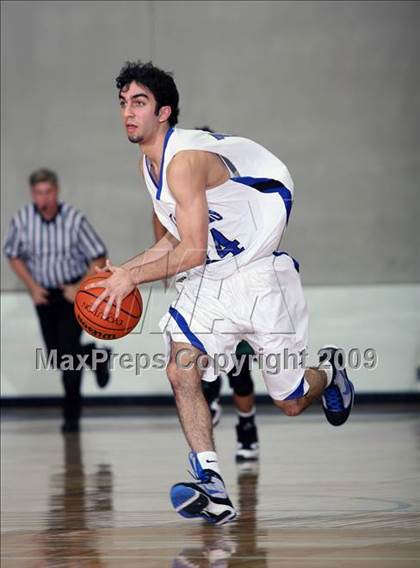 Thumbnail 2 in Pasadena vs DeKaney (McDonalds Texas Invitational) photogallery.