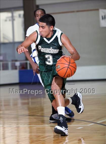 Thumbnail 3 in Pasadena vs DeKaney (McDonalds Texas Invitational) photogallery.